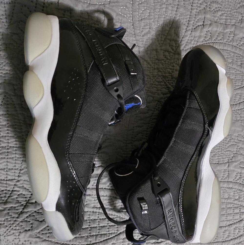 Air Jordan 6 Rings 'Space Jam'